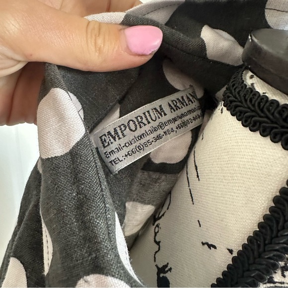 Polka Dot Linen Button-Up Shirt - Picture 4 of 5